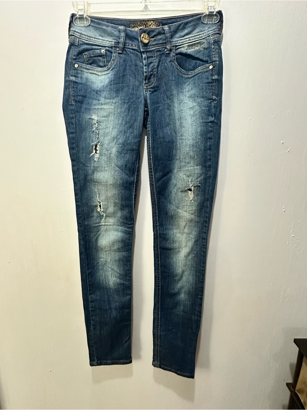 Women's size 4 Dark Blue Distressed Skinny Jeans